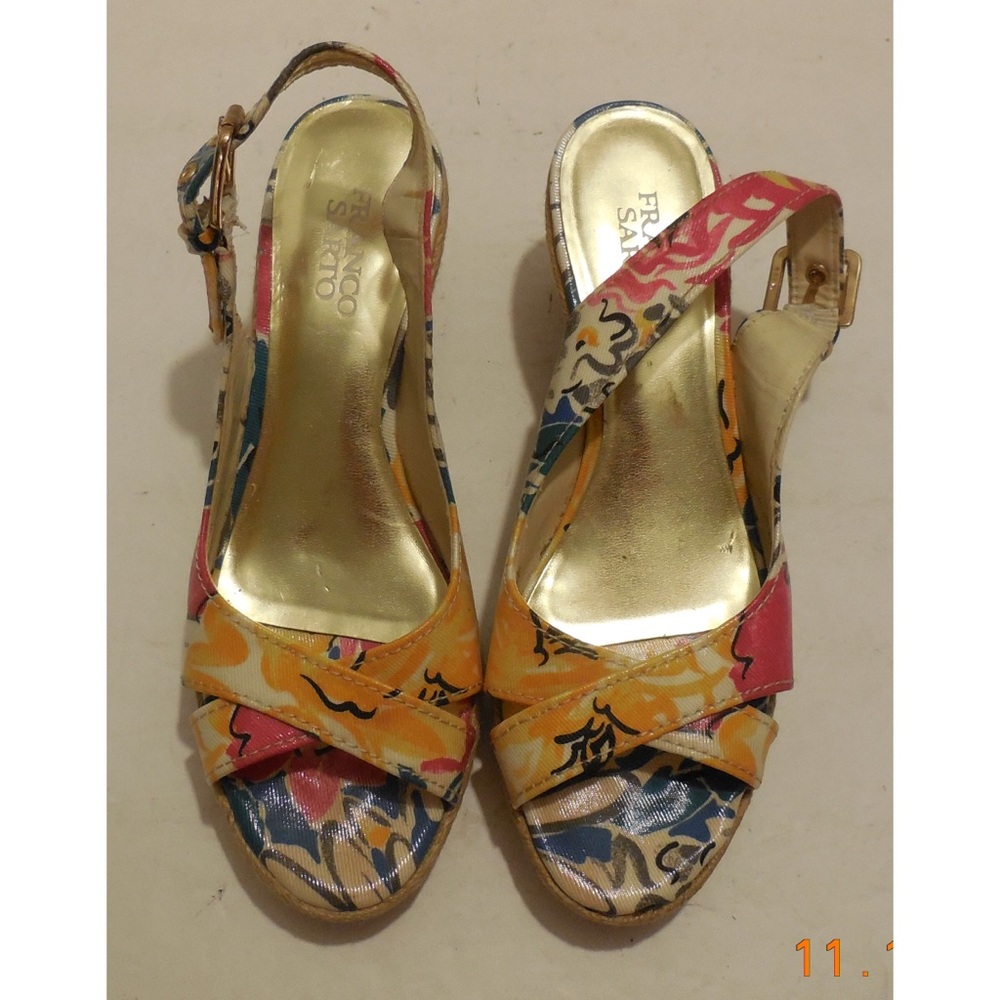 Franco sarto women’s size 7.5 floral sandals